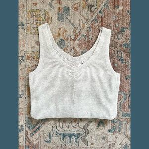 Women’s Gap Light Grey Sweater Tank